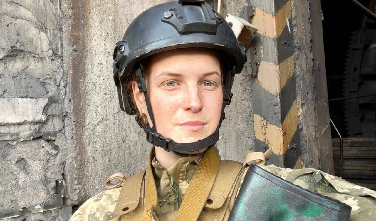 Воює на передовій: Як 19-річна мешканка Верховинщини пішла доброволицею на війну (відео) 1 294316773 1280689949407181 1467075027724381072 n