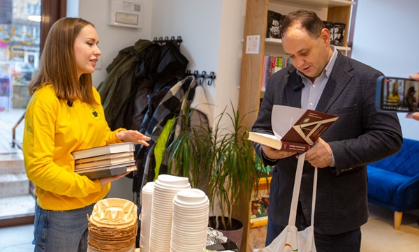 У Франківську відкрили книгарню, де можна обміняти старі книги на нові