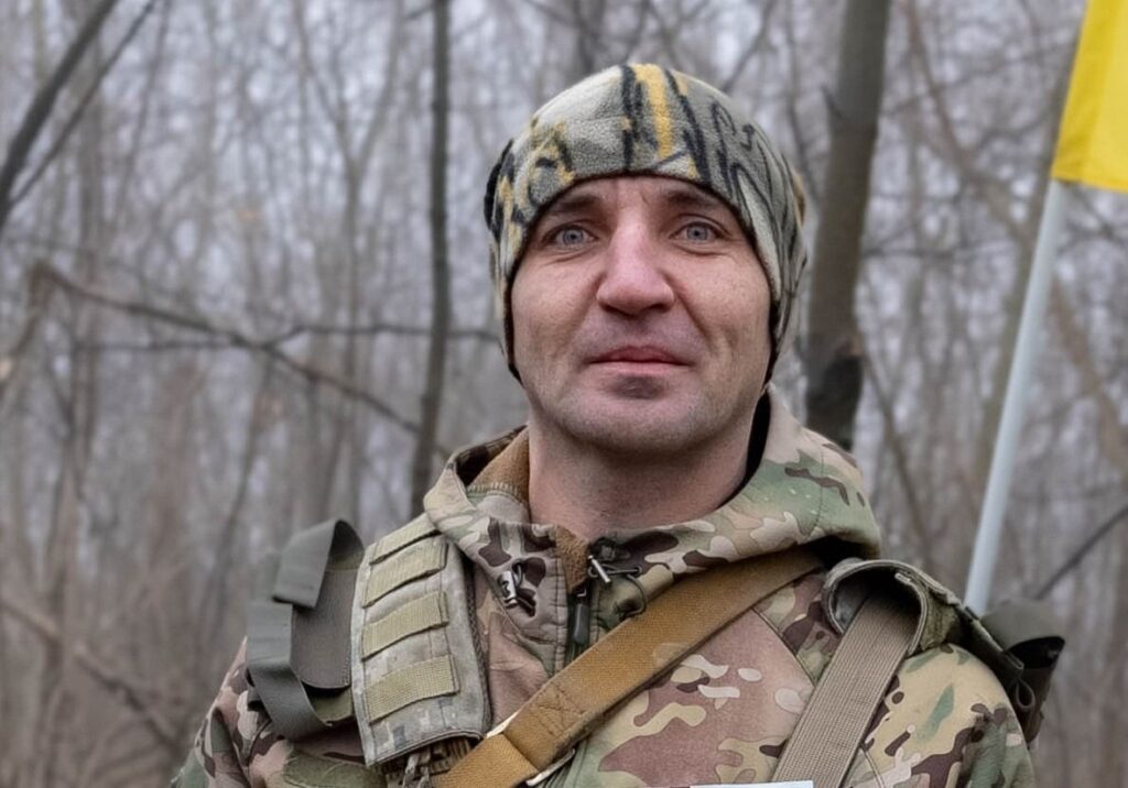 Військовий з Івано-Франківщини нагороджений нагрудним знаком Головнокомандувача ЗСУ "Золотий хрест"