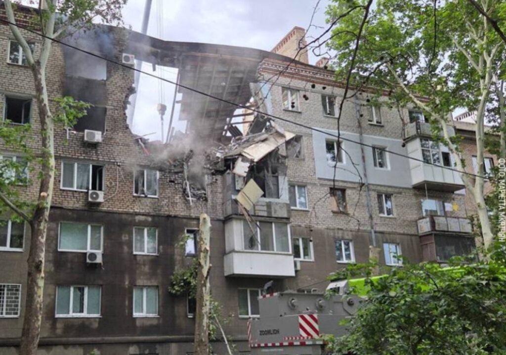 Російські війська здійснили масований нічний обстріл України: загинули діти та дорослі у восьми областях