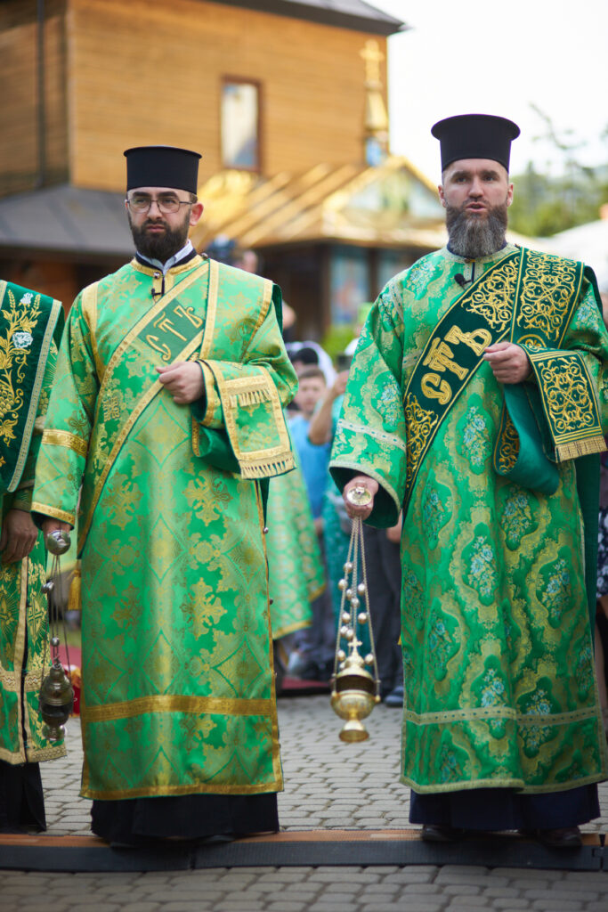 Як у Маняві за участі Митрополита Епіфанія проходила Всеукраїнська проща 