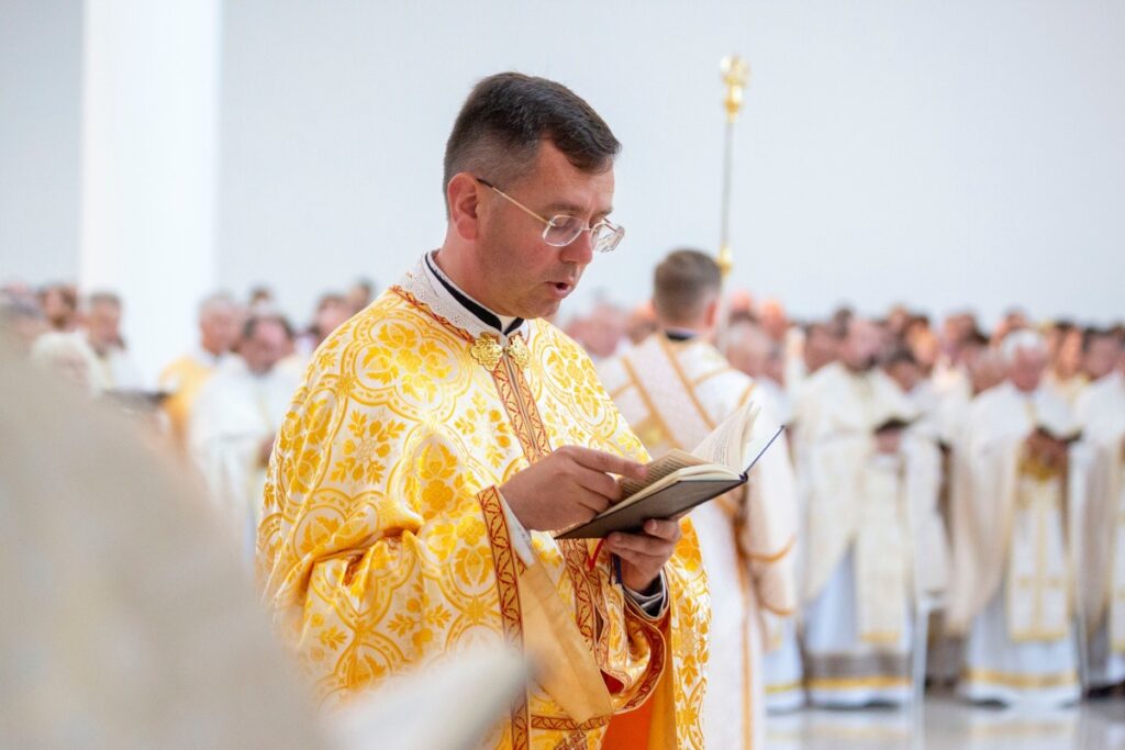 У селі Старуня, за участі Глави УГКЦ Блаженнішого Святослава, відбулося освячення нового храму