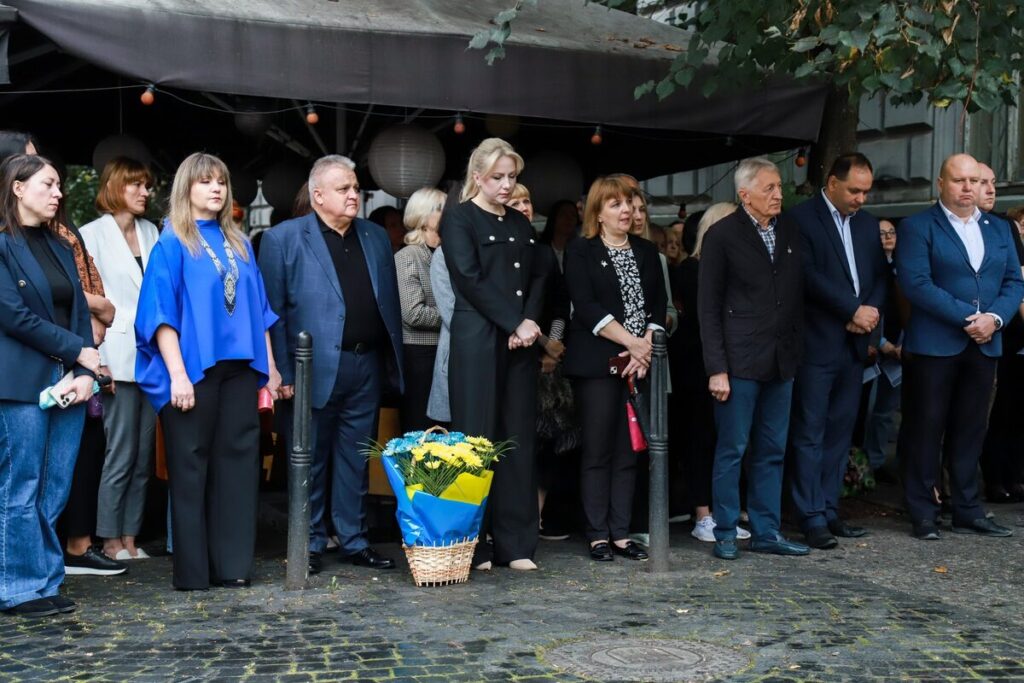 В Івано-Франківську відкрили пам’ятну дошку загиблому воїну Володимиру Фіголю