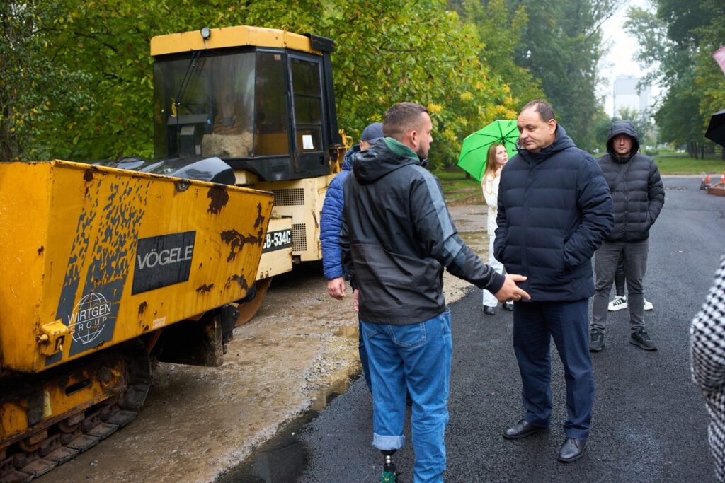 Очільник Івано-Франківська Руслан Марцінків перевірив благоустрій і готовність шкіл та садків до зимового періоду