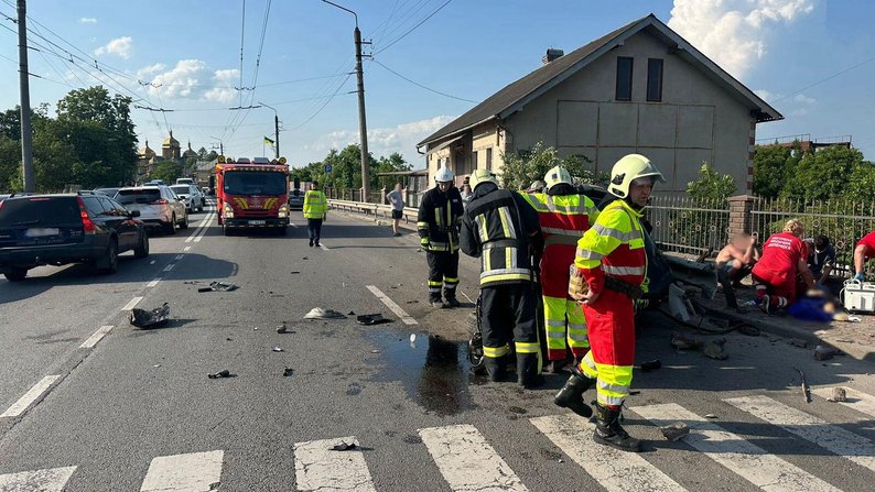 На Івано-Франківщині засудили чоловіка, який у стані алкогольного сп'яніння вчинив ДТП, у якій загинула його донька
