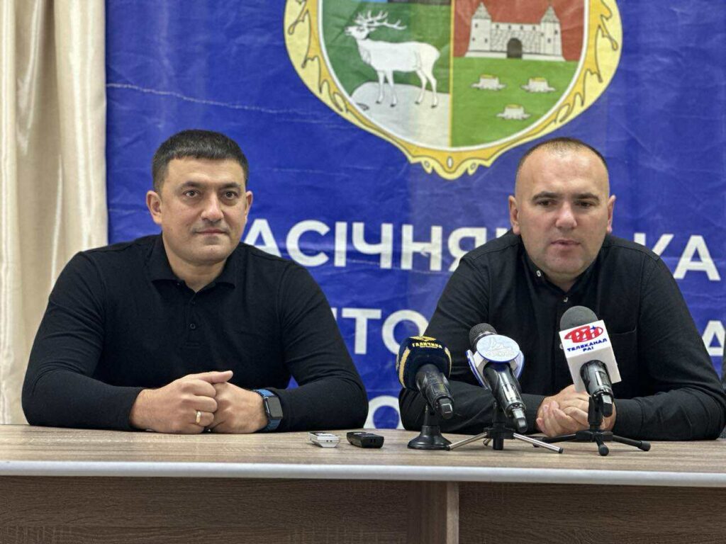 Юрій Стефанчук Андрій Гунда  