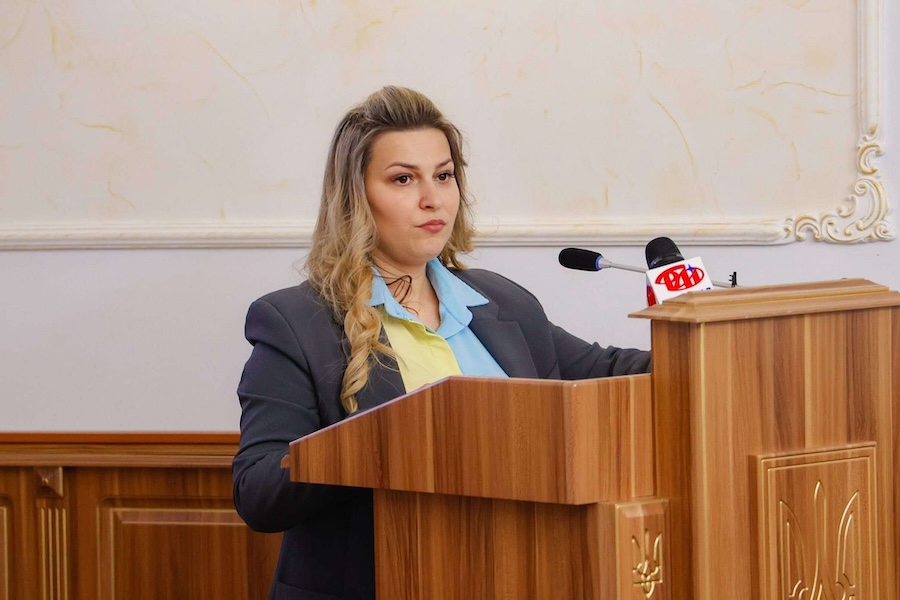 Бұзық мұғалім порно Аудармасы бар қара порно фильмдер