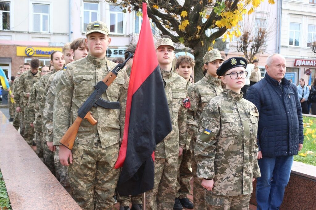 У Коломиї відбувся конкурс патріотичної та стройової пісні