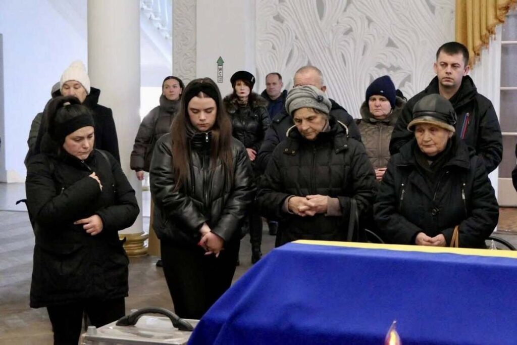 У Калуші попрощалися з полеглим захисником Ярославом Калиновським