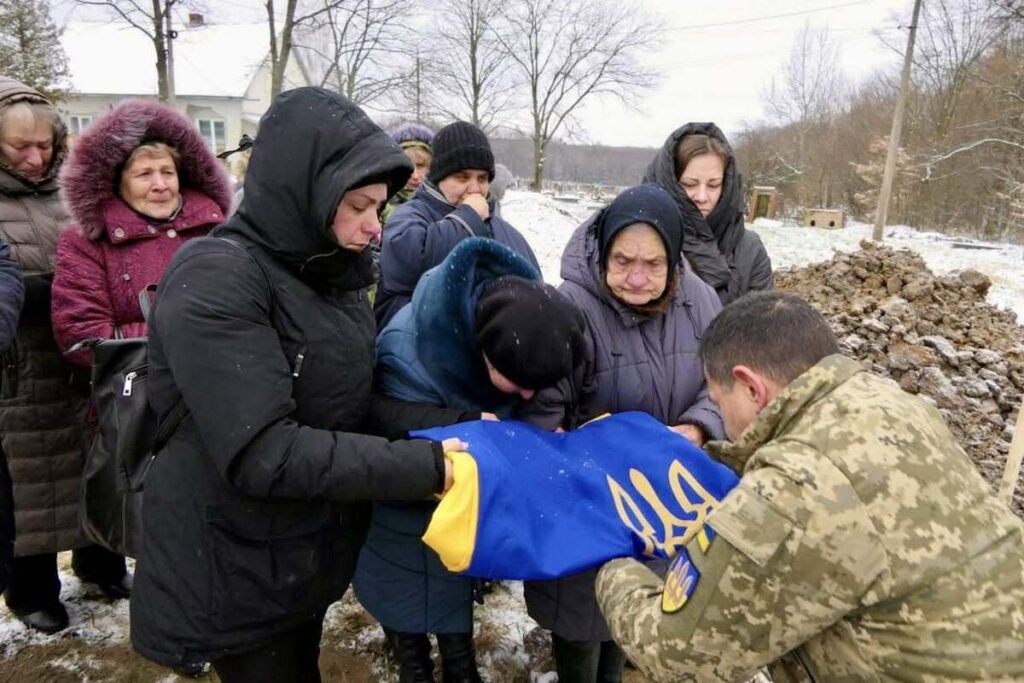 У Калуші попрощалися з полеглим захисником Ярославом Калиновським