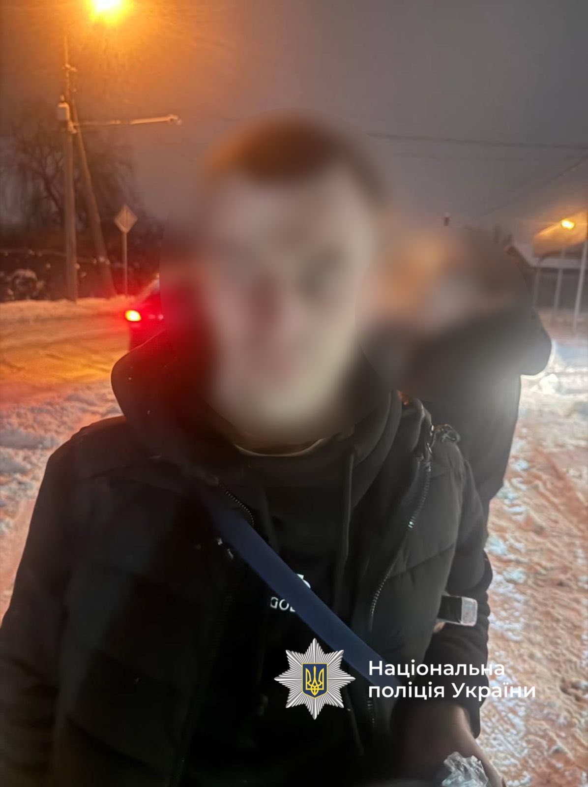 В Івано-Франківську 32-річний чоловік битою побив пенсіонера