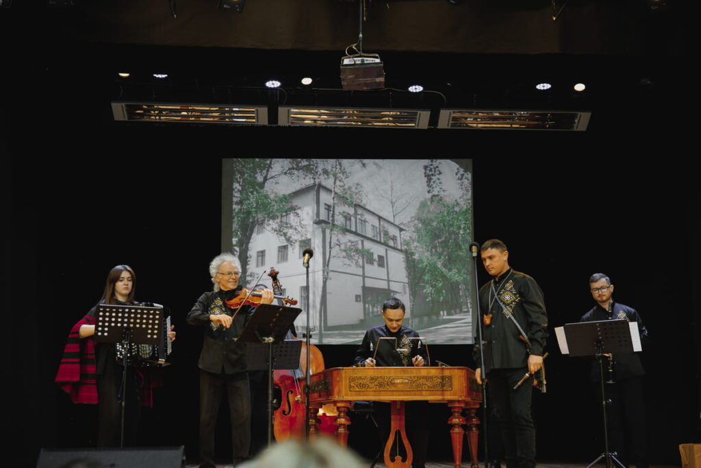 25 років формування управлінської еліти Івано-Франківщини: кафедра публічного управління ІФНТУНГ відзначила ювілей 