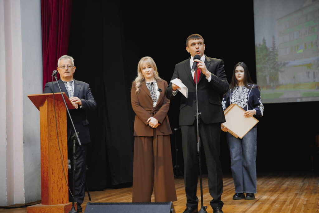 25 років формування управлінської еліти Івано-Франківщини: кафедра публічного управління ІФНТУНГ відзначила ювілей 