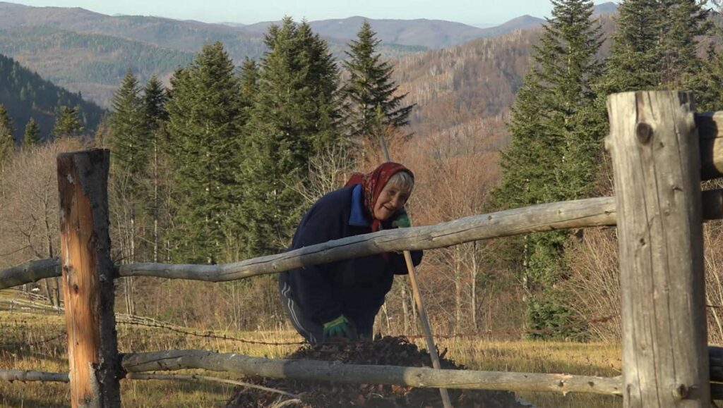 Як живуть люди у найвіддаленішому присілку Яремче