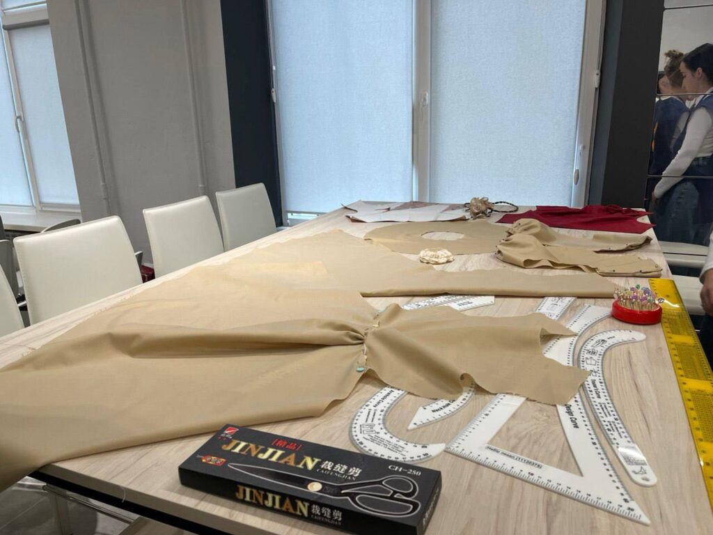 Профорієнтаційний хаб в Івано-Франківську вже охопив понад 600 юнаків і дівчат