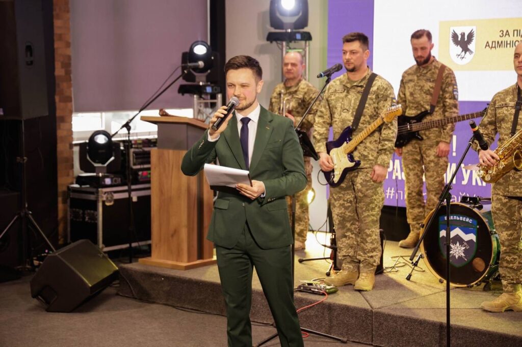 Громади та бізнес об’єдналися для підтримки військових, - Світлана Онищук про XI благодійний аукціон