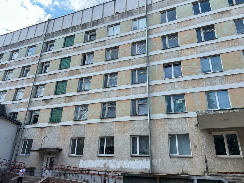 Постраждалим внаслідок російської атаки на Івано-Франківськ виплатять допомогу з обласного бюджету