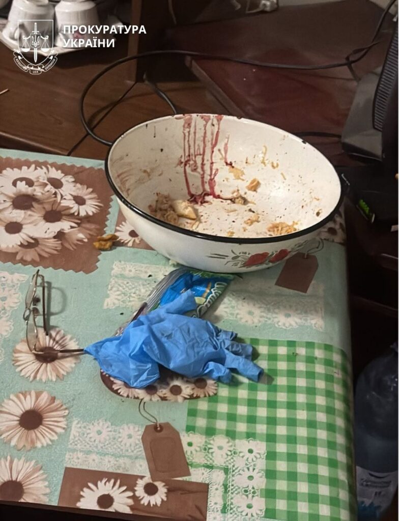 В Івано-Франківську жінка вбила знайомого уламком вази (фото) 2 711288638 4289903314604281 1076546520777729393 n