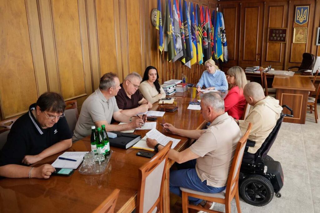 В Івано-Франківській ОВА підняли питання працевлаштування людей з інвалідністю