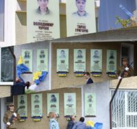 В Опришівцях і Тисменичанах відкрили дошки Героям